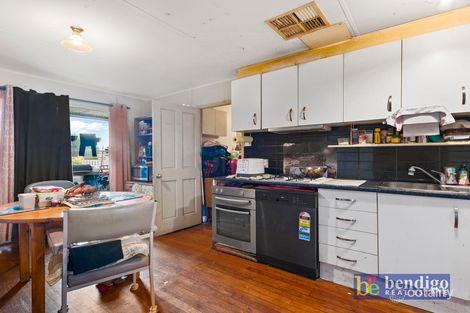 Property photo of 17 Hoy Street North Bendigo VIC 3550
