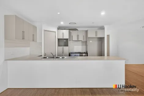 Property photo of 25 Magento Place Prestons NSW 2170