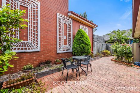 Property photo of 11 Doynton Parade Mount Waverley VIC 3149