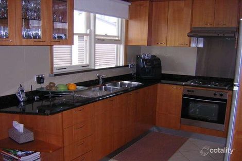 Property photo of 43 Van Dieman Crescent Fairfield West NSW 2165