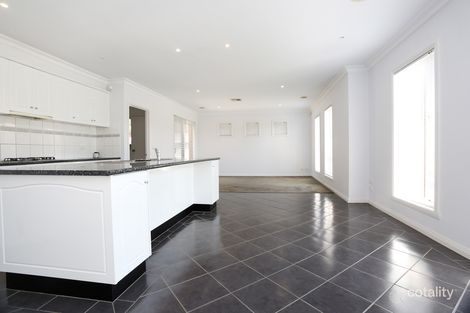 Property photo of 16 Lein Court Highton VIC 3216