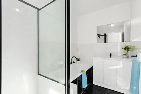 Property photo of 10 Whitford Place Conder ACT 2906