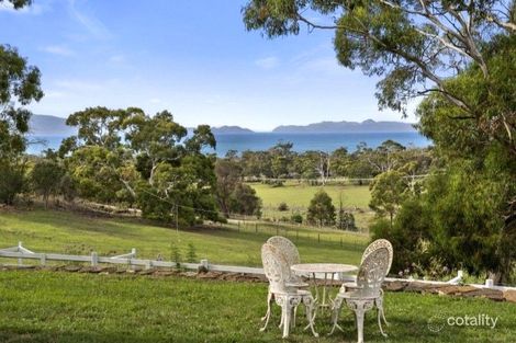 8 Cathcart St, Swansea, TAS 7190