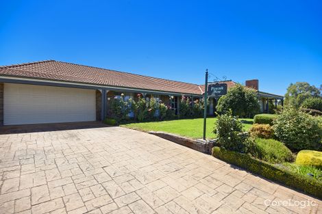 Property photo of 2 Wimera Close Romsey VIC 3434