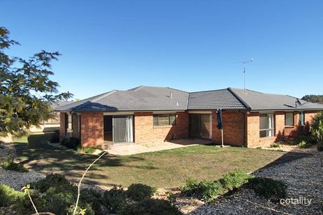 Property photo of 187 Halloran Drive Jerrabomberra NSW 2619