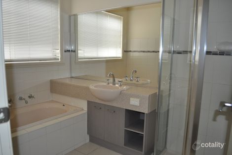 Property photo of 14 Mountain Way Lavington NSW 2641