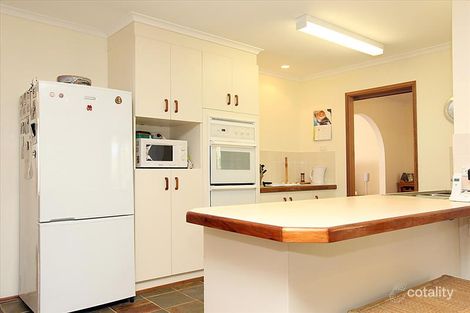 Property photo of 14 Donohoe Place Gordon ACT 2906