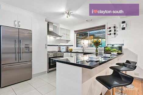 Property photo of 1 Yalta Court Clayton South VIC 3169