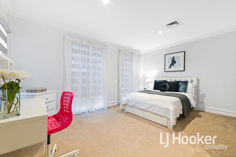 Property photo of 17 Parkside Boulevard Lysterfield South VIC 3156