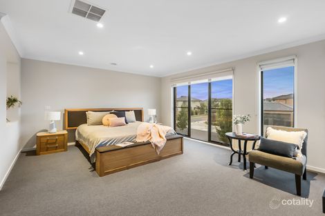 Property photo of 7 Wavell Parade Fraser Rise VIC 3336