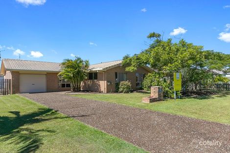 Property photo of 11 Saint Andrews Drive Pialba QLD 4655