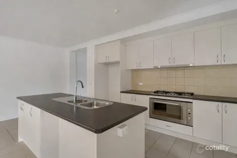 Property photo of 7 Balmain Circuit Wallan VIC 3756