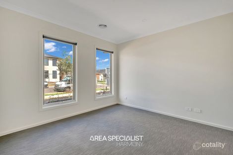 Property photo of 11 Winton Drive Fraser Rise VIC 3336