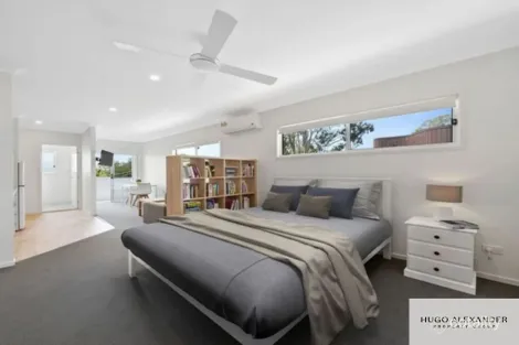 151 Shrapnel Rd, Cannon Hill, QLD 4170