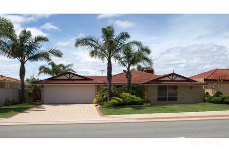 414 Hamilton Rd, Lake Coogee, WA 6166