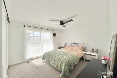 Property photo of 2/9 Cedar Grove Highton VIC 3216