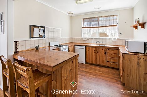 Property photo of 12 Armata Crescent Frankston North VIC 3200