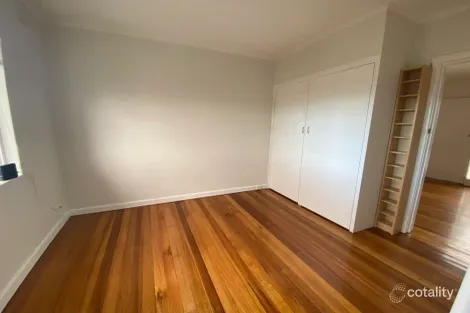 Property photo of 13/50 Lillimur Road Ormond VIC 3204