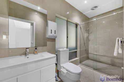 Property photo of 11 Langley Place Roxburgh Park VIC 3064