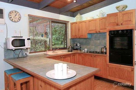 Property photo of 13 Edith Court Mount Dandenong VIC 3767