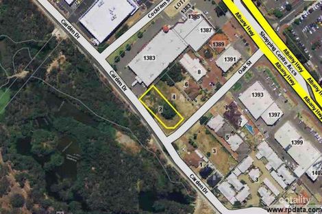 2 Oak St, Cannington, WA 6107