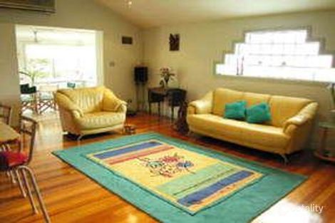 Property photo of 5 Corrella Avenue Green Point NSW 2251