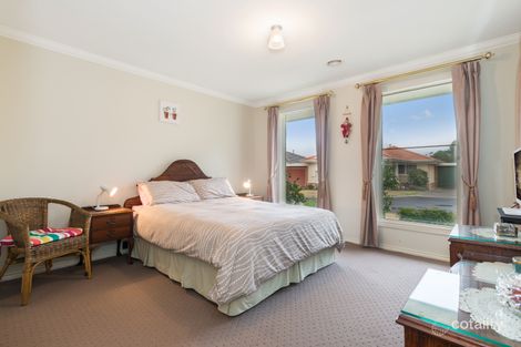 Property photo of 2 Glen Avis Grove Dingley Village VIC 3172