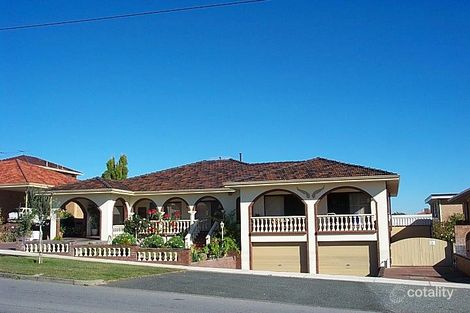 55 York St, Beaconsfield, WA 6162