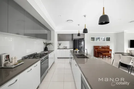 Property photo of 31 Mulgray Avenue Baulkham Hills NSW 2153