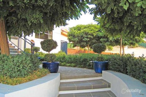 Property photo of 3 Olive Place Jerrabomberra NSW 2619