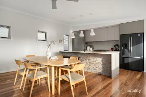 Property photo of 9 Franciska Close Floraville NSW 2280