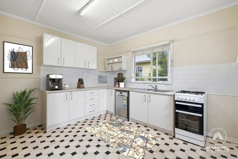 Property photo of 19 Stella Holland Park QLD 4121