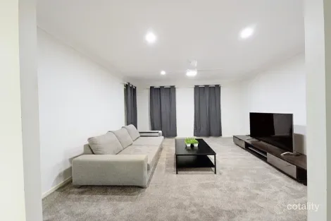 Property photo of 5 Belbin Street Goodna QLD 4300