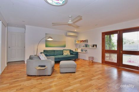 Property photo of 10 Mahogany Street Holloways Beach QLD 4878