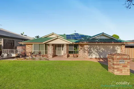 15 Attenborough Cct, Redland Bay, QLD 4165
