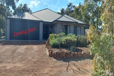 1 Grieve Way, Bedfordale, WA 6112
