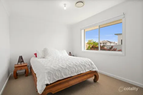 Property photo of 53 Caravel Crescent Shell Cove NSW 2529