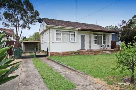 5 Chisholm Cres, Bradbury, NSW 2560