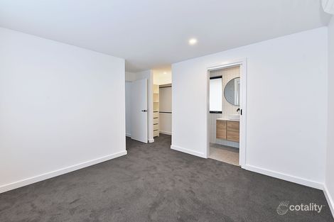 Property photo of 143 Mascoma Street Strathmore VIC 3041