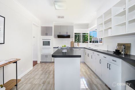 Property photo of 8 Gloucester Crescent Shepparton VIC 3630