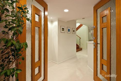 Property photo of 9 The Spit Kallaroo WA 6025