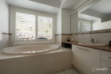 Property photo of 419C Lake Road Bethanga VIC 3691