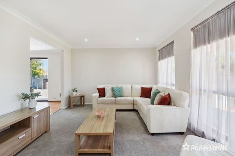 Property photo of 3 Ind Street Lesmurdie WA 6076