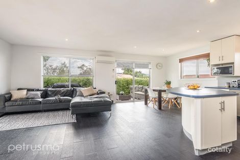Property photo of 2/12 Wyburton Place Margate TAS 7054