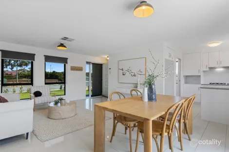 Property photo of 1/7 Wheatsheaf Road Morphett Vale SA 5162