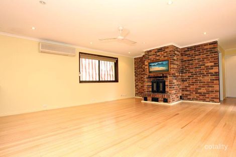 Property photo of 17 Castley Circuit Kambah ACT 2902