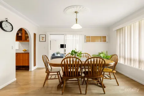 Property photo of 1 Boyett Street Centenary Heights QLD 4350
