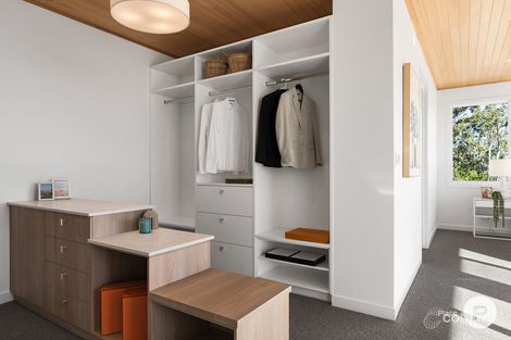 74 Waverley Rd, Camp Hill, QLD 4152