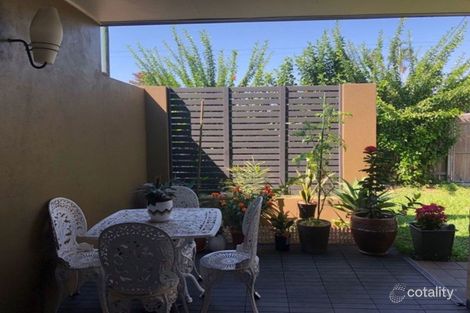 1/4 Moody St, Manoora, QLD 4870