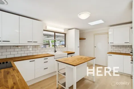 110 Weller Rd, Hovea, WA 6071